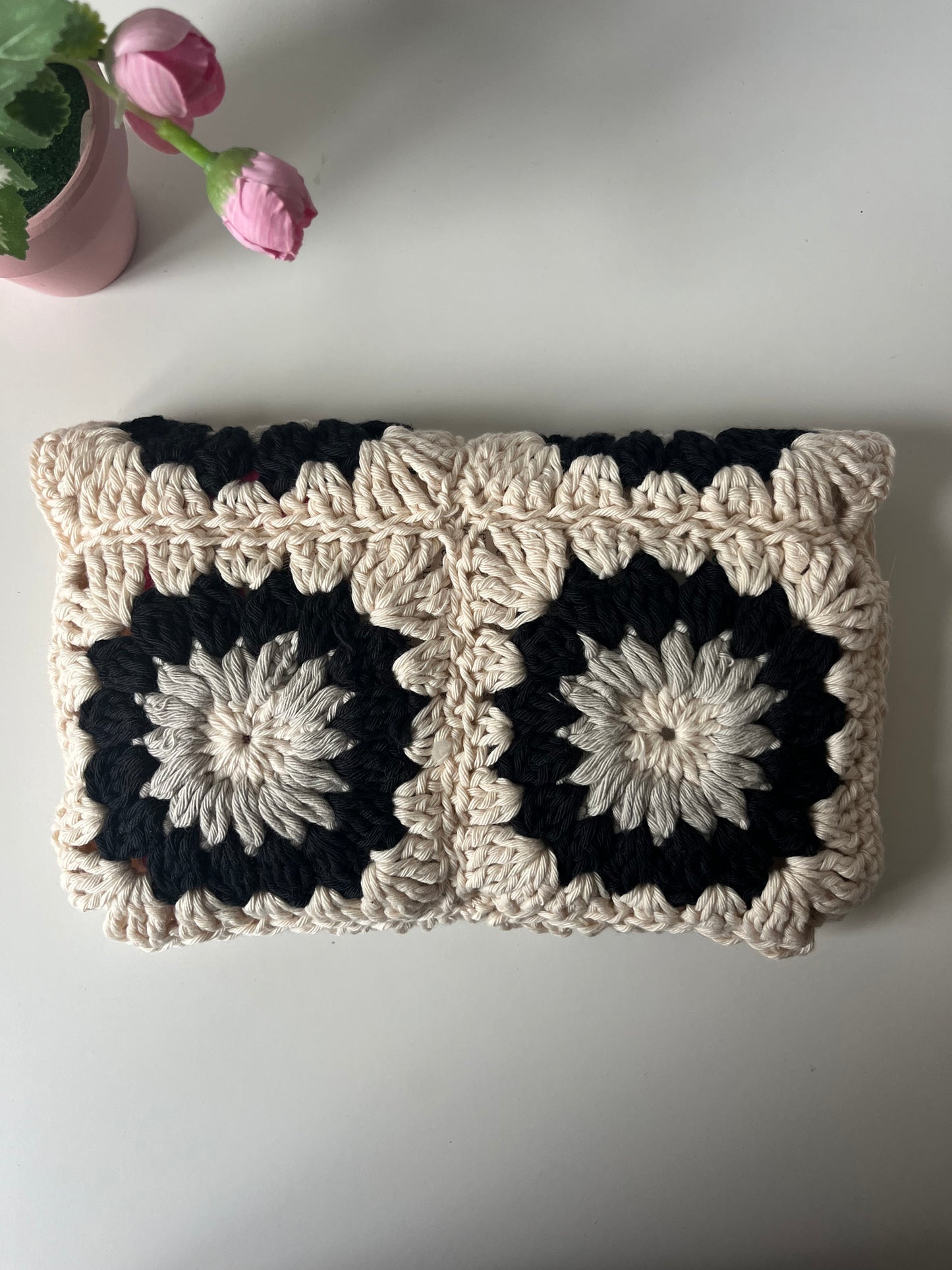 pochette livre liseuse Nadine